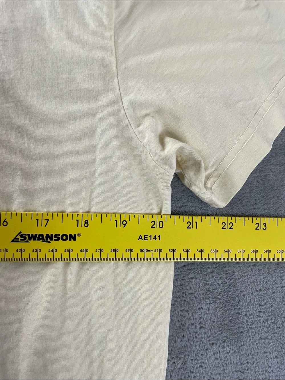 J.Crew Polo Shirt Sz M Short Sleeve Broken In Cotton Pocket Casual Light Yellow
